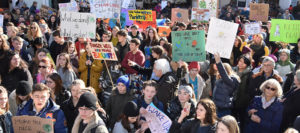 „Fridays for Rosenheim“-Demos ohne Schulschwänzen: „Lasst uns der Erde helfen!“ „Fridays for Rosenheim“-Demos ohne Schulschwänzen: „Lasst uns der Erde helfen!“