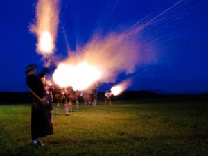 Tradition und sehr viel Spaß mit den Schonstetter Böllerschützen Tradition und sehr viel Spaß mit den Schonstetter Böllerschützen