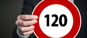 Petition gegen 120 km/h-Tempolimit auf der Isentalautobahn – Hanslmayer: „Schikane aller Pendler“ Petition gegen 120 km/h-Tempolimit auf der Isentalautobahn – Hanslmayer: „Schikane aller Pendler“