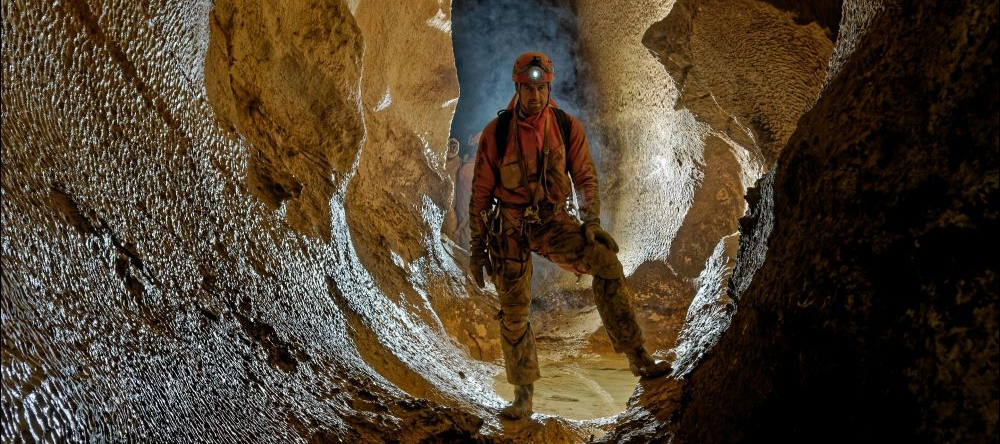 Film-Tipp: Das Riesending – 20.000 Meter unter der Erde