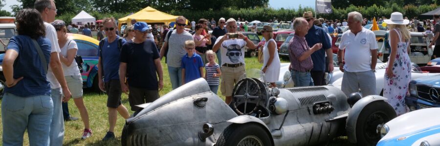 Beim Maxlrainer Oldie Feeling gibt es traumhafte Raritäten zu bewundern. Foto: ADAC Südbayern/Georg Gerleigner
